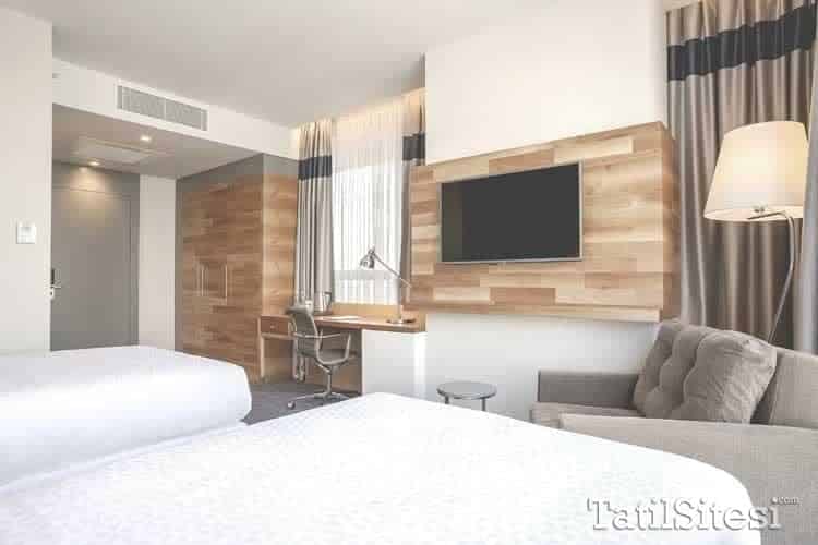 Four Points By Sheraton Hotel